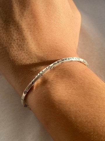 925 Gümüş | ''always in my heart'' Yazılı Tasarım Erkek Bilezik